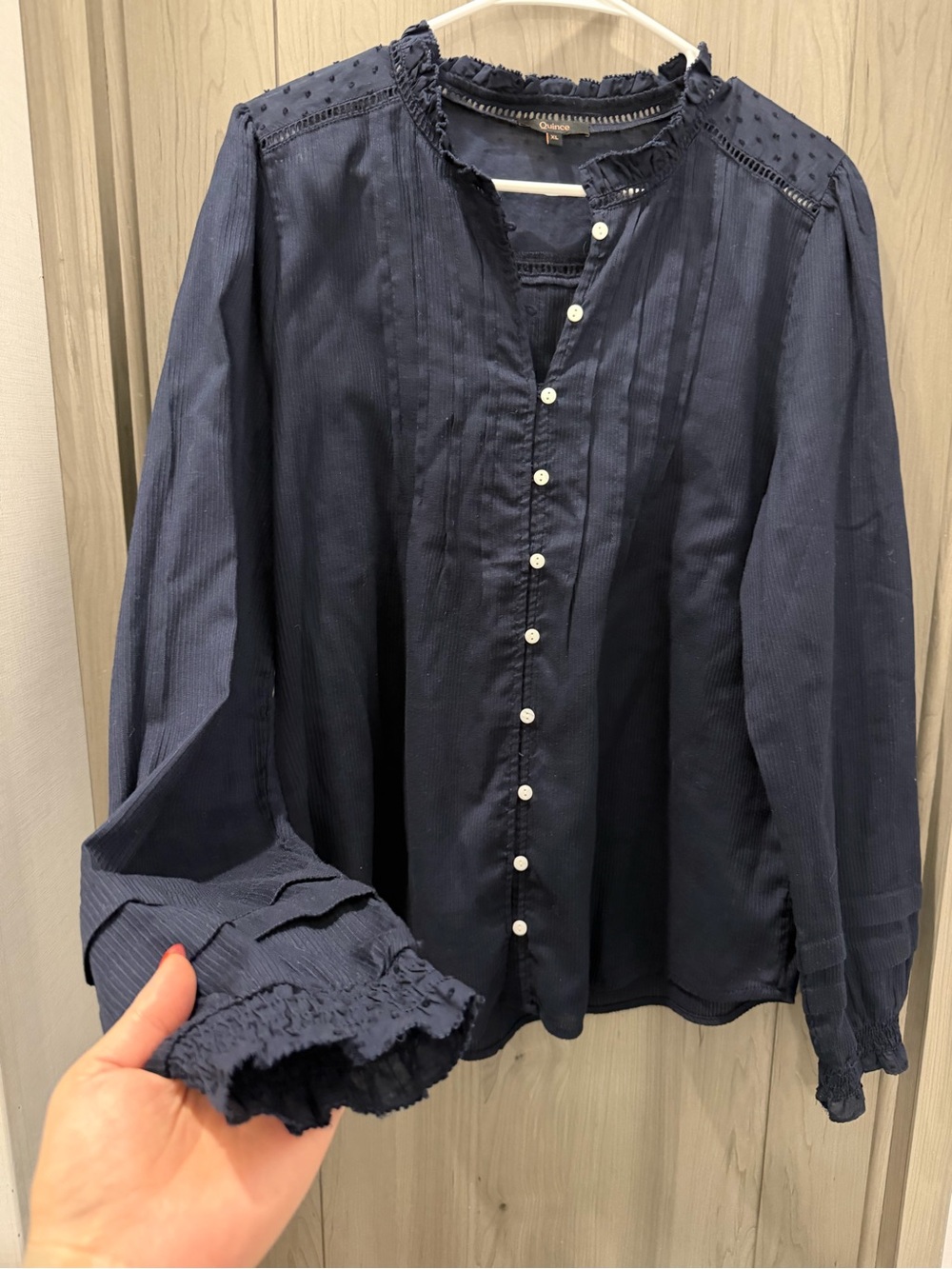 Quince Organic Textured Cotton Peasant Blouse Navy XL Ruffle Button Front